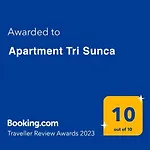 Tri Sunca アパート