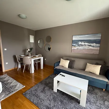 Tri Sunca Apartment Baska Voda