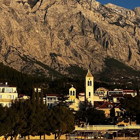 Tri Sunca Apartmán